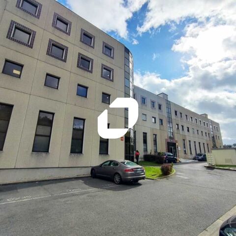 Bureaux - A VENDRE - 300 m² non divisibles 470000 94470 Boissy saint leger