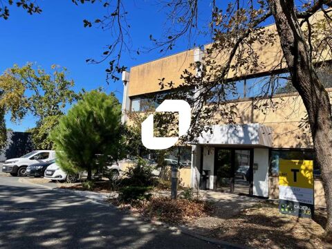 Bureaux - A LOUER - 542 m² divisibles à partir de 89 m² 5430 33700 Merignac