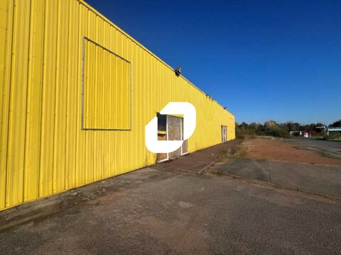Locaux d'Activités - A LOUER - 2 900 m² non divisibles 8500 59176 Masny