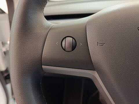 Model 3 Grande Autonomie Dual-Motor AWD 2024 occasion 91580 &Eacute;tr&eacute;chy