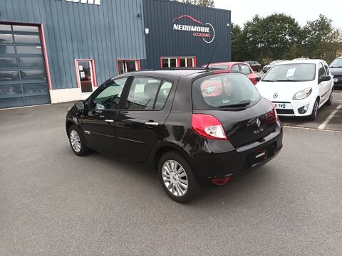Clio Expression Clim 1.2 TCE 100 Eco2 2010 occasion 35210 Ch&acirc;tillon-en-Vendelais