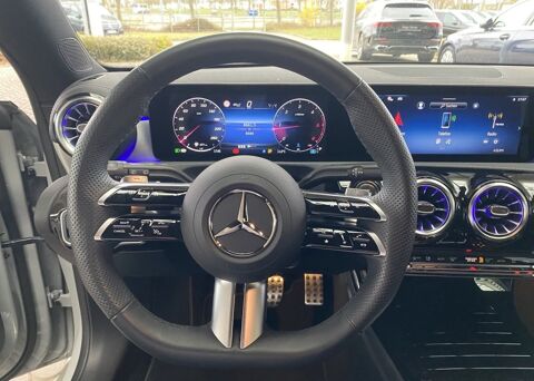 Classe CLA CLA 200 d Amg Line 150 Gris Alpin Attelage Autres disponible 2025 occasion 69007 Lyon