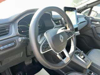 Captur techno full hybrid E-Tech 160 ch - 26 2026 occasion 40600 Biscarrosse