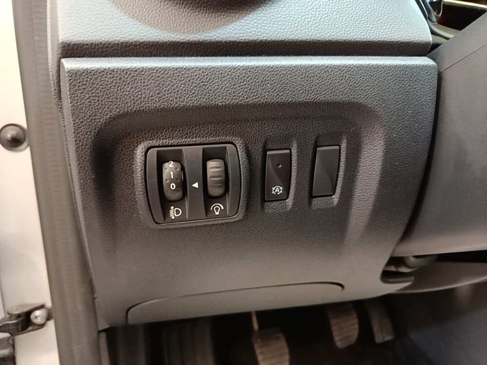 Captur Zen TCe 90 - 18 2018 occasion 91580 &Eacute;tr&eacute;chy