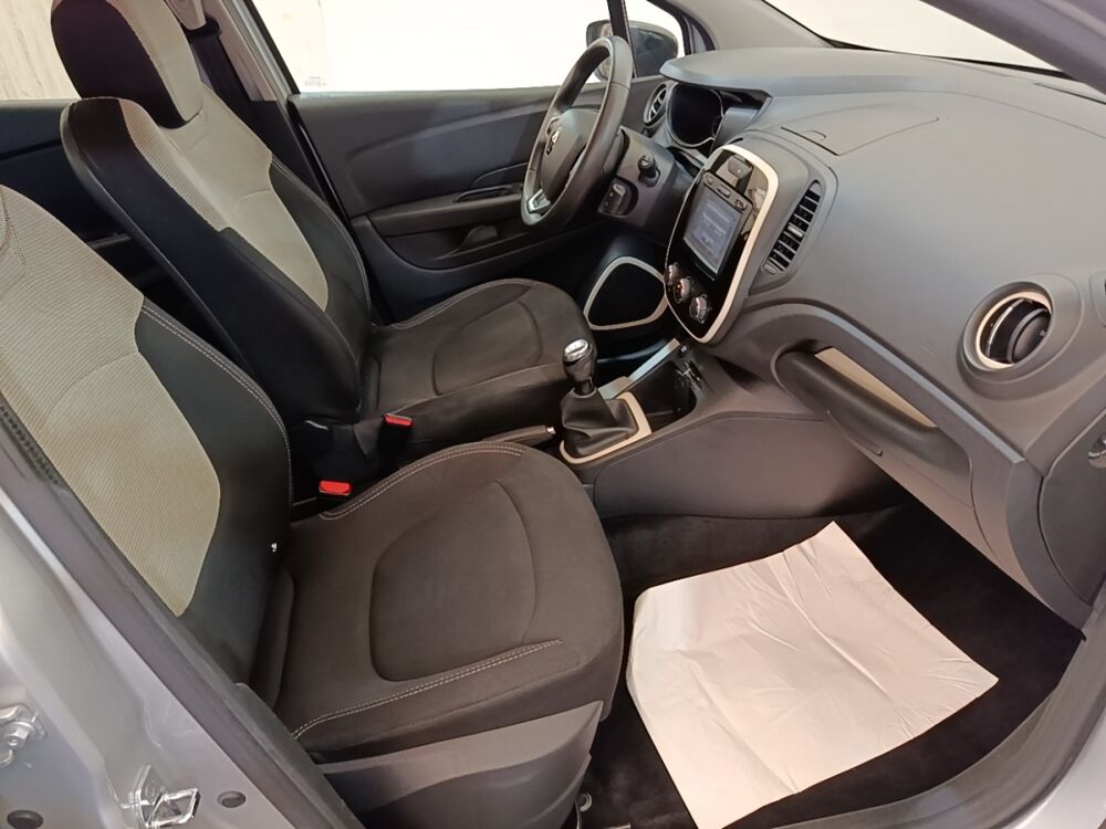Captur Zen TCe 90 - 18 2018 occasion 91580 &Eacute;tr&eacute;chy