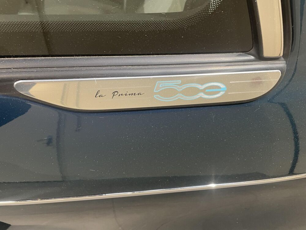 500 42kWh La Prima by Bocelli toit ouvrant 2022 occasion 76360 Barentin