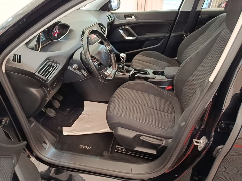 308 SW BlueHDi 100 S&S ACTIVE BUSINESS 2019 occasion 91580 &Eacute;tr&eacute;chy