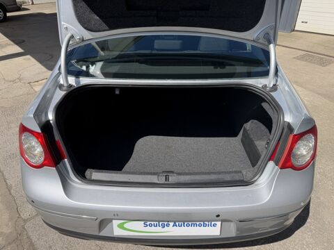 Passat Sportline 2.0 16S TDI 140 DSG 2007 occasion 53210 Soulg&eacute;-sur-Ouette