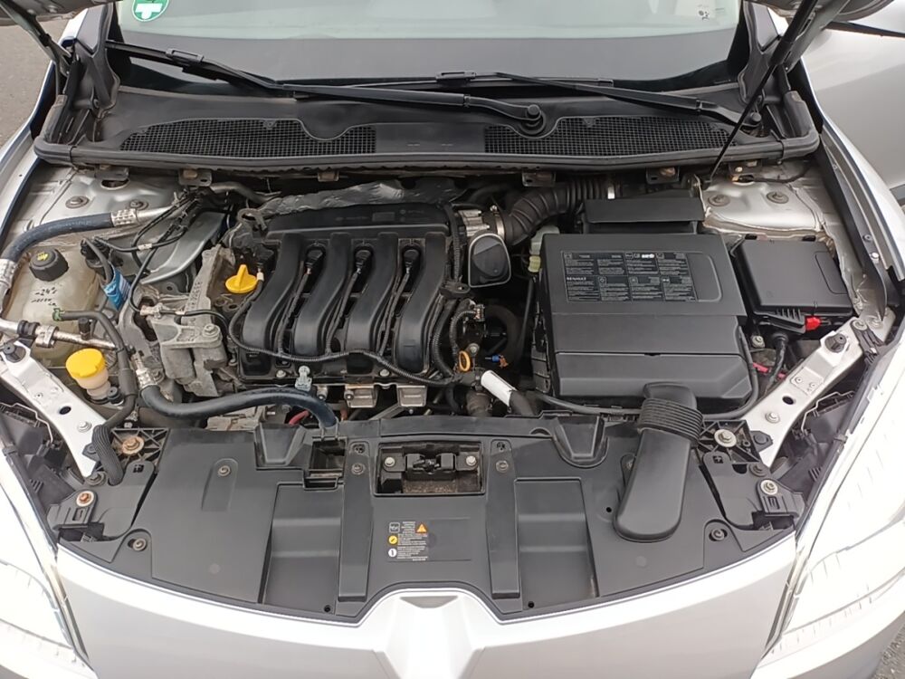 M&eacute;gane Expression 1.6 16v 2009 occasion 35210 Ch&acirc;tillon-en-Vendelais