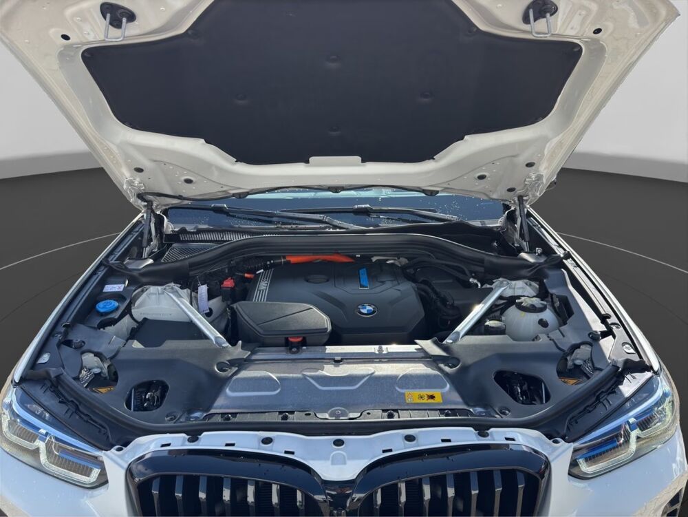 X3 xDrive30e M Sport 292 Toit ouvrant Attelage Laser Autres mod 2022 occasion 69007 Lyon