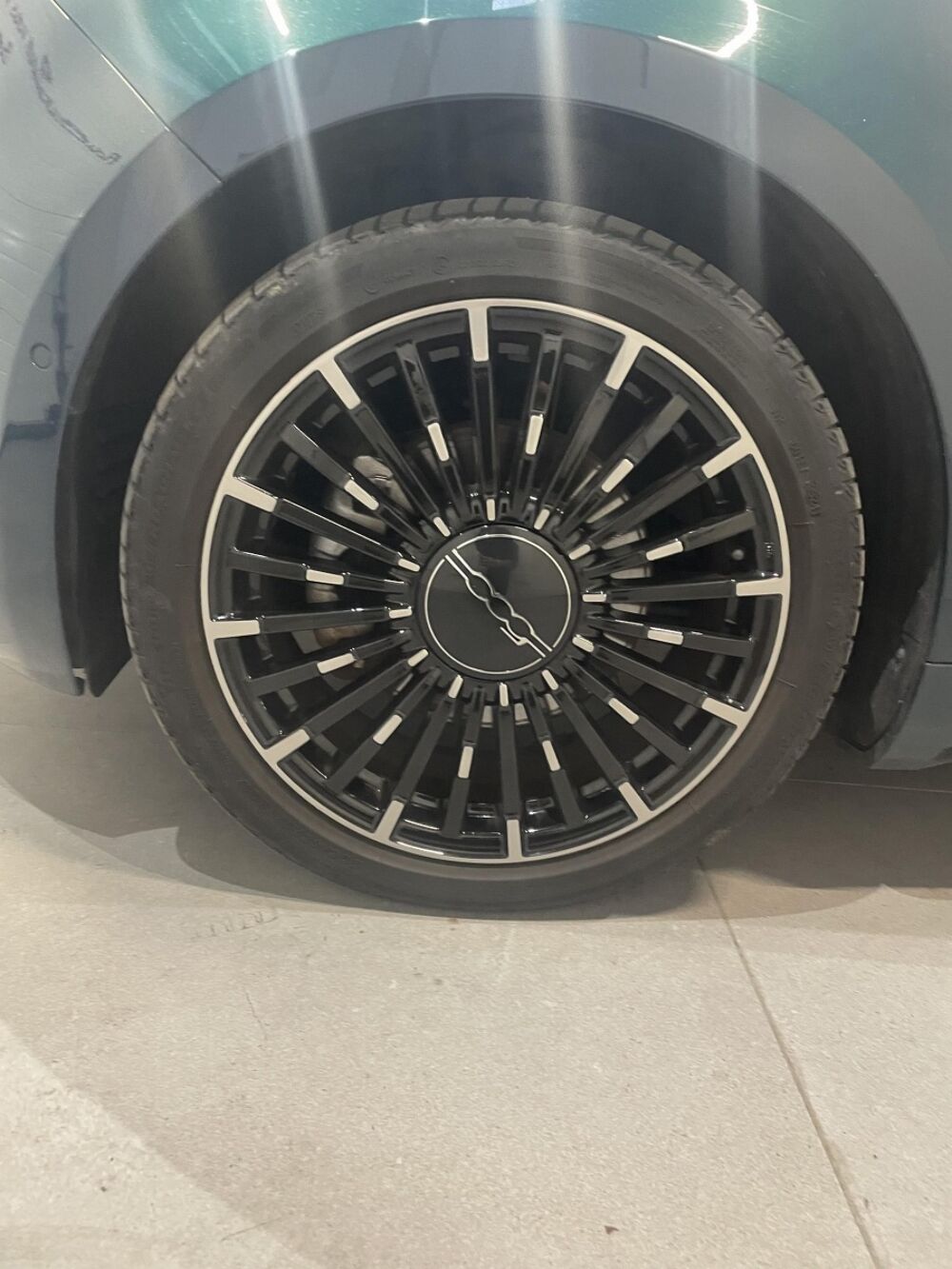 500 42kWh La Prima by Bocelli toit ouvrant 2022 occasion 76360 Barentin