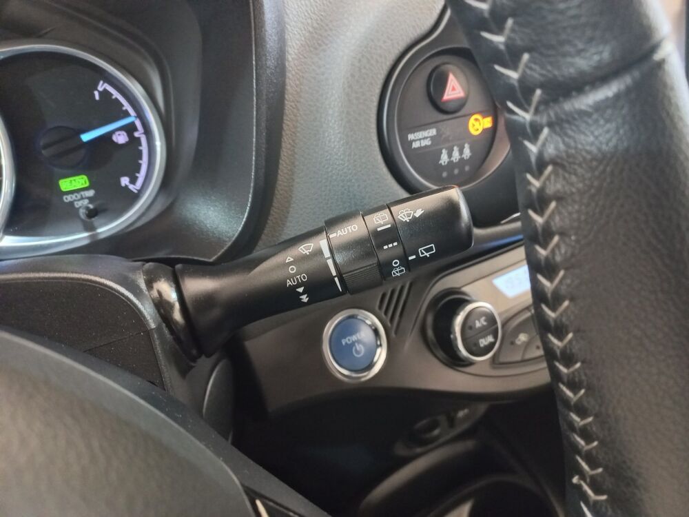 Yaris 1.5 VVT-I HYBRID France Business 2019 occasion 91580 &Eacute;tr&eacute;chy