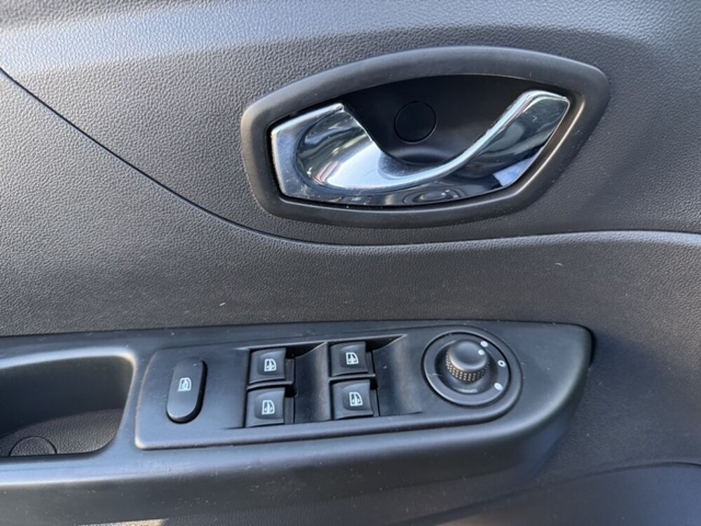 Captur Business Energy dCi 90 ECO2 2016 occasion 19360 Malemort-sur-Corr&egrave;ze