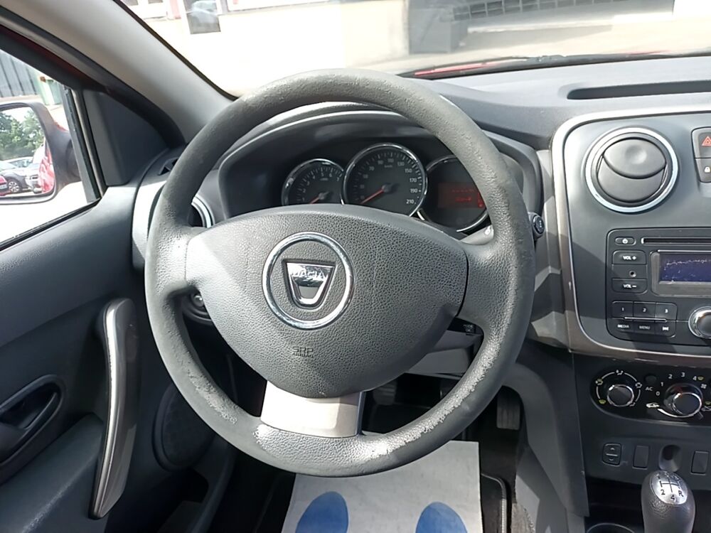 Sandero Laur&eacute;ate 1.2 16V 75 2013 occasion 35210 Ch&acirc;tillon-en-Vendelais