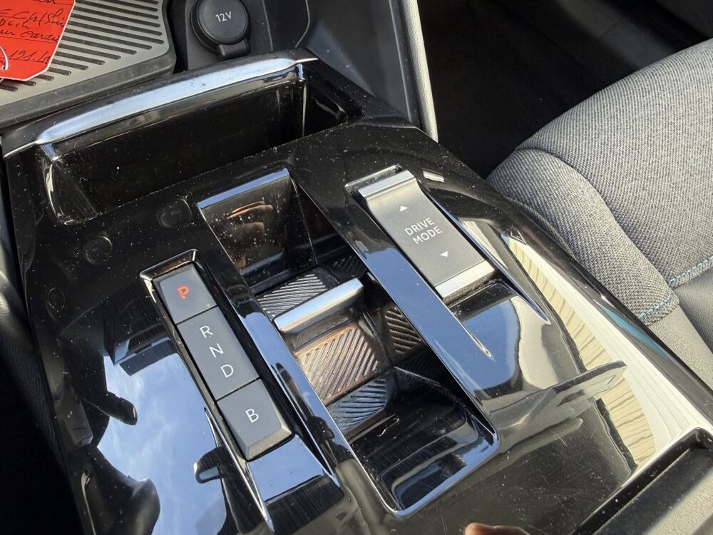 C4 e 136 ch (100 kW) Auto Shine 2022 occasion 69330 Meyzieu
