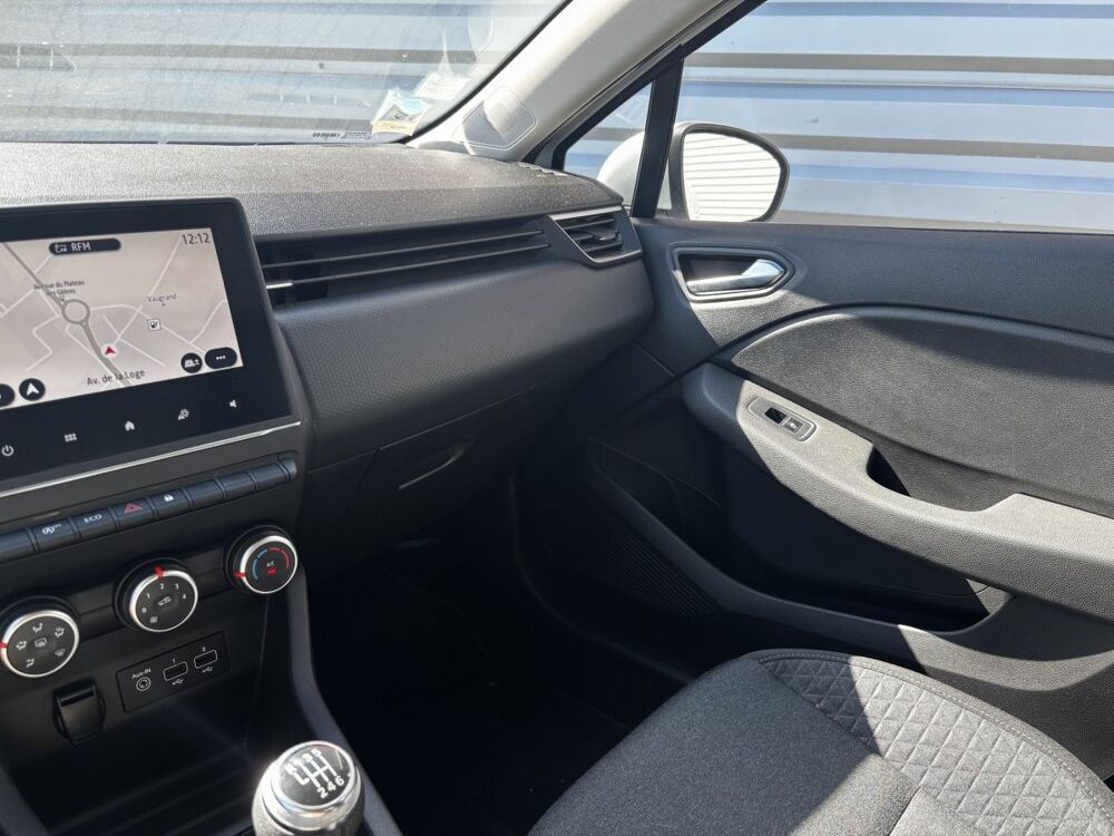 Clio Business TCe 90 -21N 2022 occasion 86500 Montmorillon