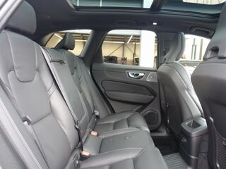 XC60 T8 AWD Ultra Black Edition 455 Facelift Bowers W. Attelage A 2025 occasion 69007 Lyon