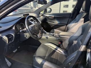 NX 2.5 300H F SPORT 4WD AUTO 2014 occasion 19360 Malemort-sur-Corr&egrave;ze