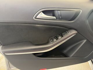 Classe A A 180 d Fascination AMG 2017 occasion 53210 Soulg&eacute;-sur-Ouette