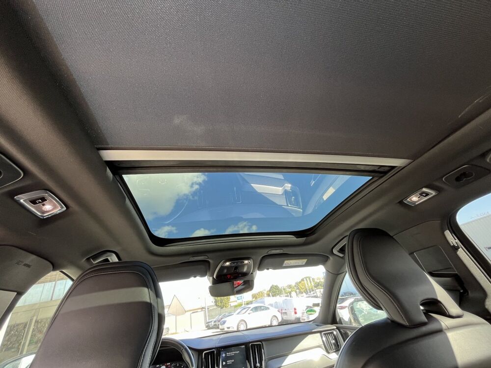 XC60 B5 AWD 235 Geartro 8 R-Design 2020 occasion 44150 Saint-G&eacute;r&eacute;on