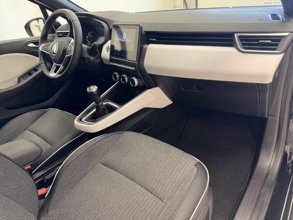 Clio Techno TCe 90 2022 occasion 76360 Barentin