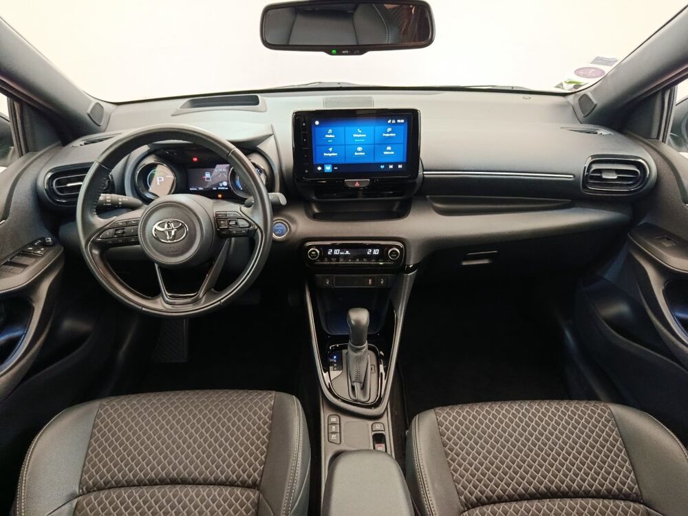 Yaris Hybride 116h Collection 2022 occasion 91580 &Eacute;tr&eacute;chy