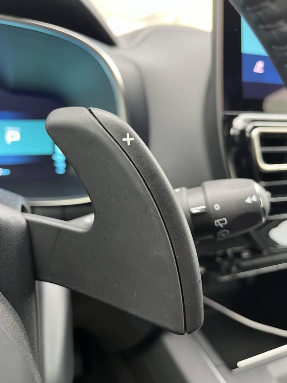 C5 aircross Hybride rechargeable 180 e-EAT8 C-Series 2023 occasion 38370 Saint-Clair-du-Rh&ocirc;ne