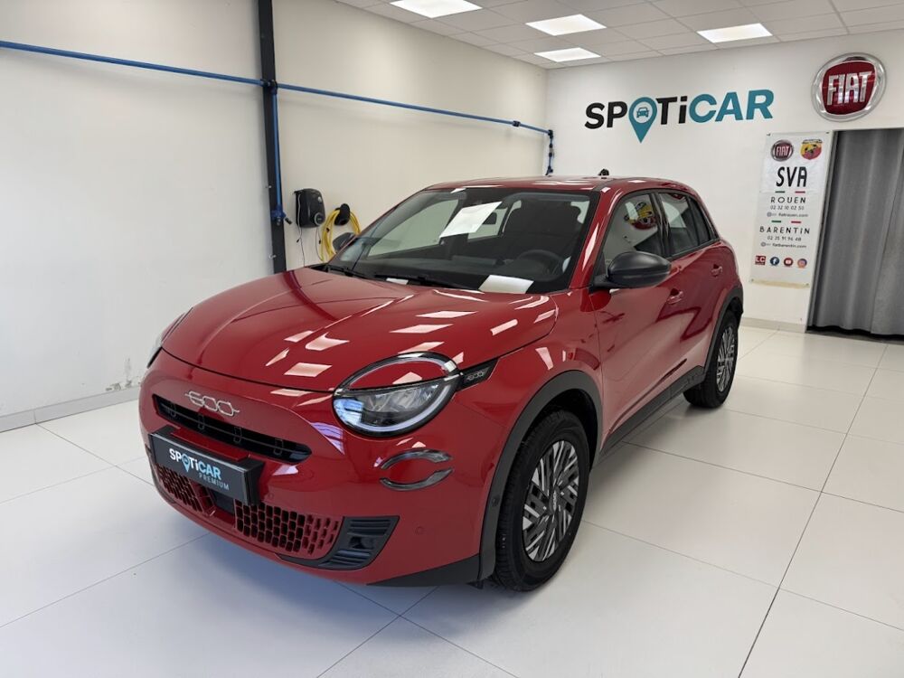 Fiat 600 1.2 Hybrid 100 DCT6 Pack Confort 2025 occasion 76360 Barentin
