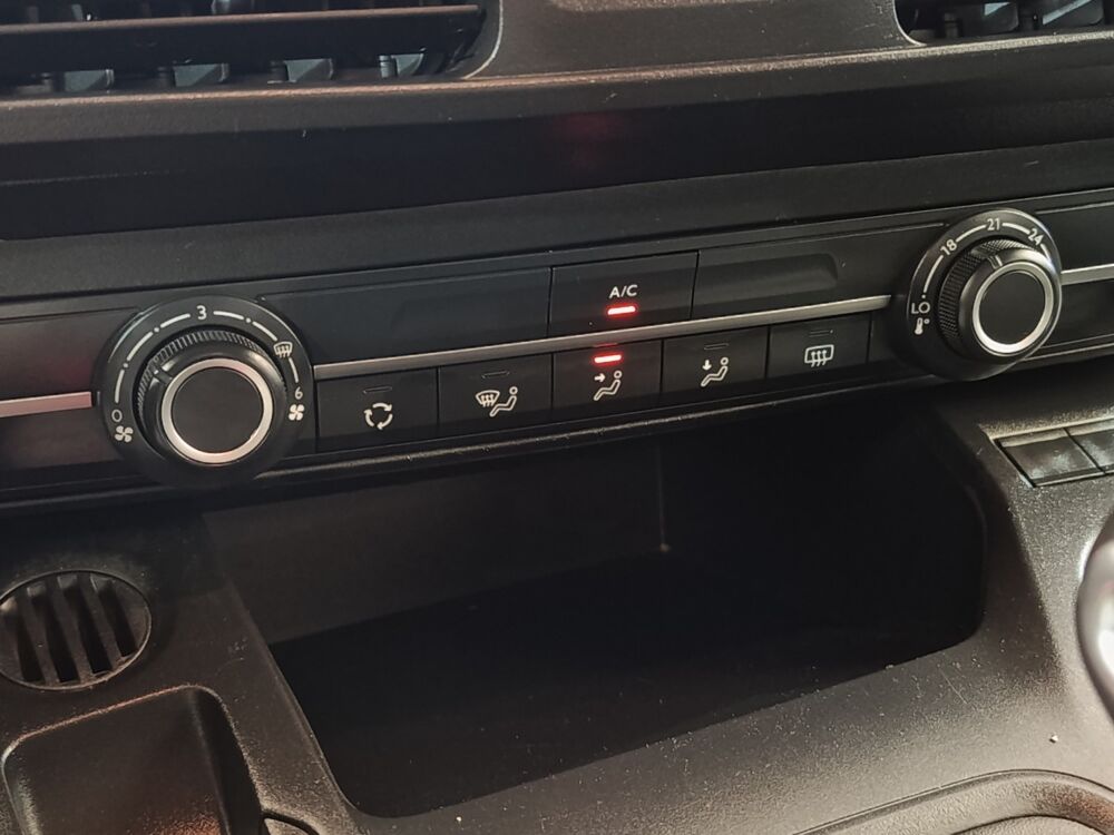 Berlingo Taille XL BlueHDi 130 S&S BVM6 Feel Pack 2021 occasion 91580 &Eacute;tr&eacute;chy