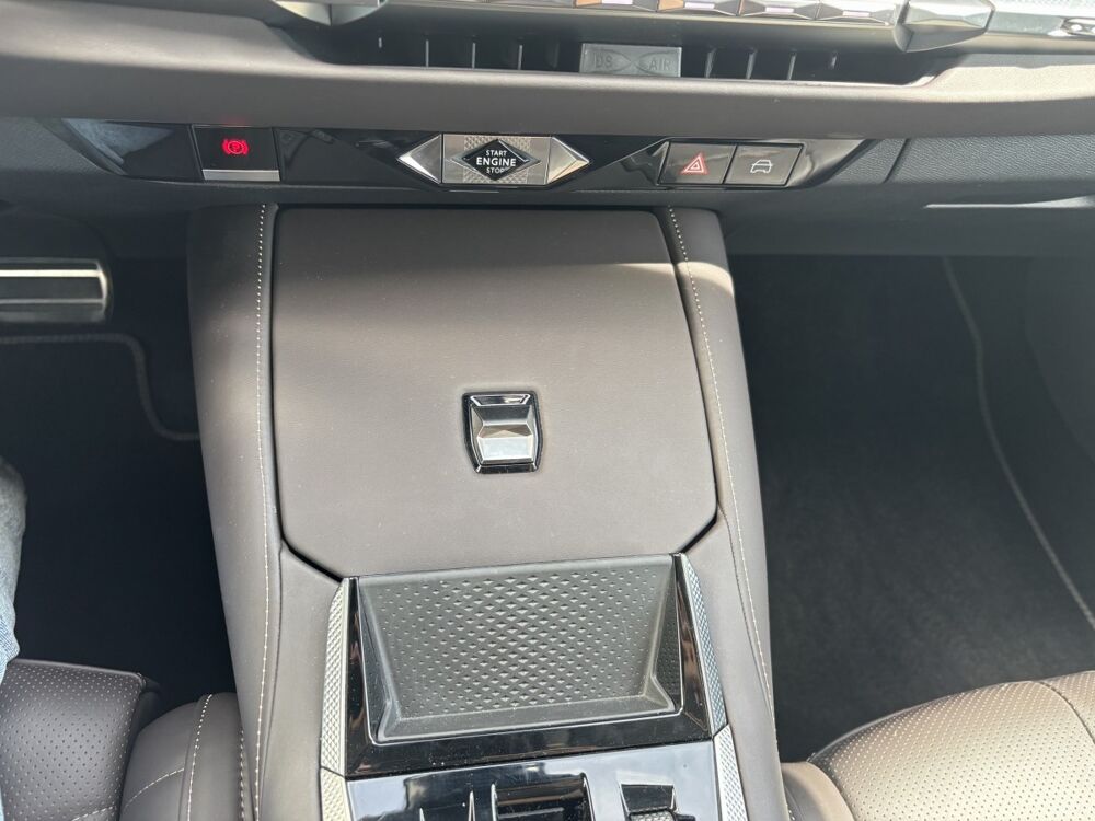C4 HYBRIDE 145 e-DCS6 ETOILE NAPPA 2025 occasion 69330 Meyzieu