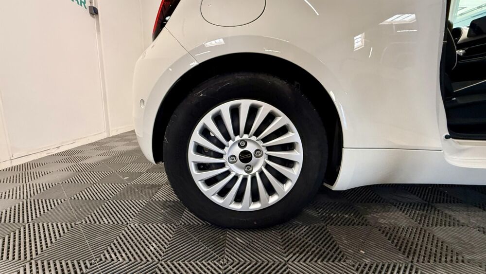500 E 42kWh 2023 occasion 30220 Aigues-Mortes