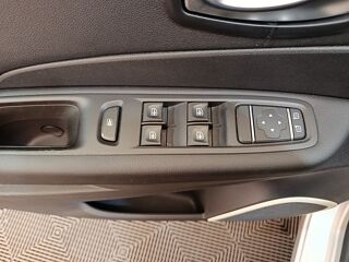 Captur Zen TCe 90 - 18 2018 occasion 91580 &Eacute;tr&eacute;chy