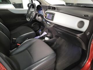 Yaris Hybrid 100h Style 2014 occasion 93600 Aulnay-sous-Bois