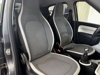 Twingo Intense Energy TCe 90 2016 occasion 91580 &Eacute;tr&eacute;chy