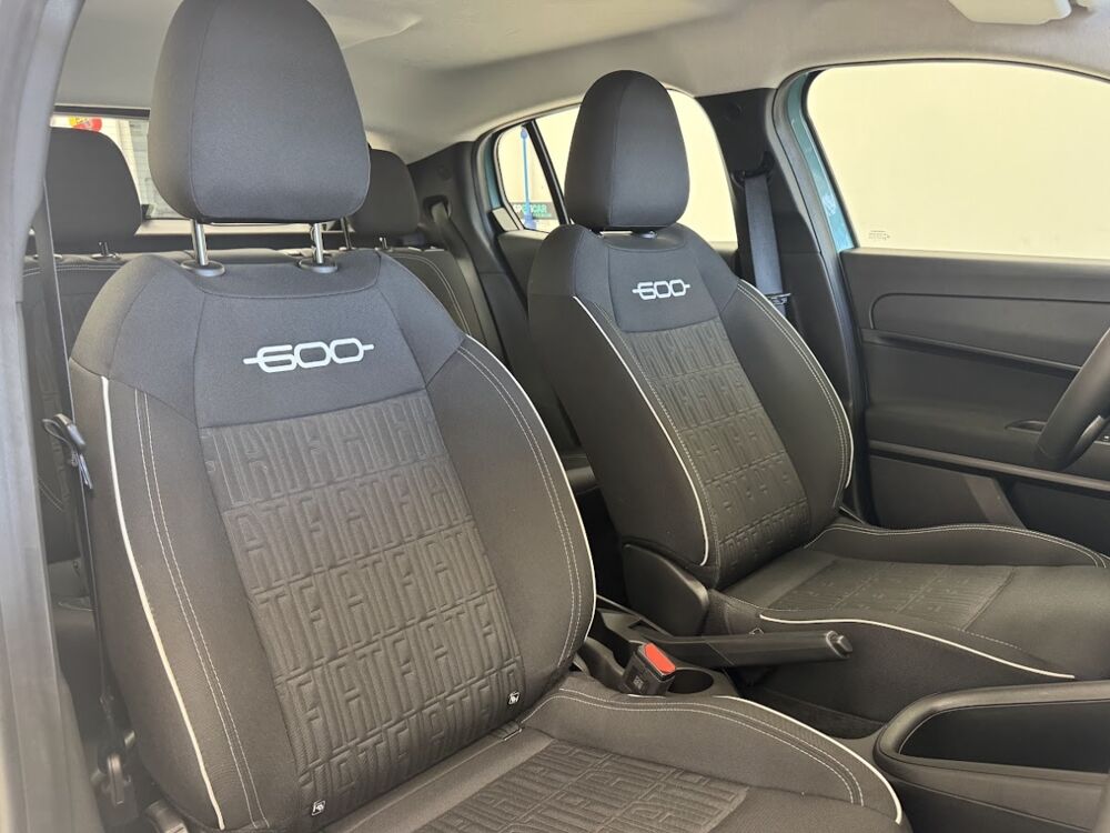 Fiat 600 1.2 Hybrid 100 DCT6 Pack Confort 2024 occasion 76360 Barentin