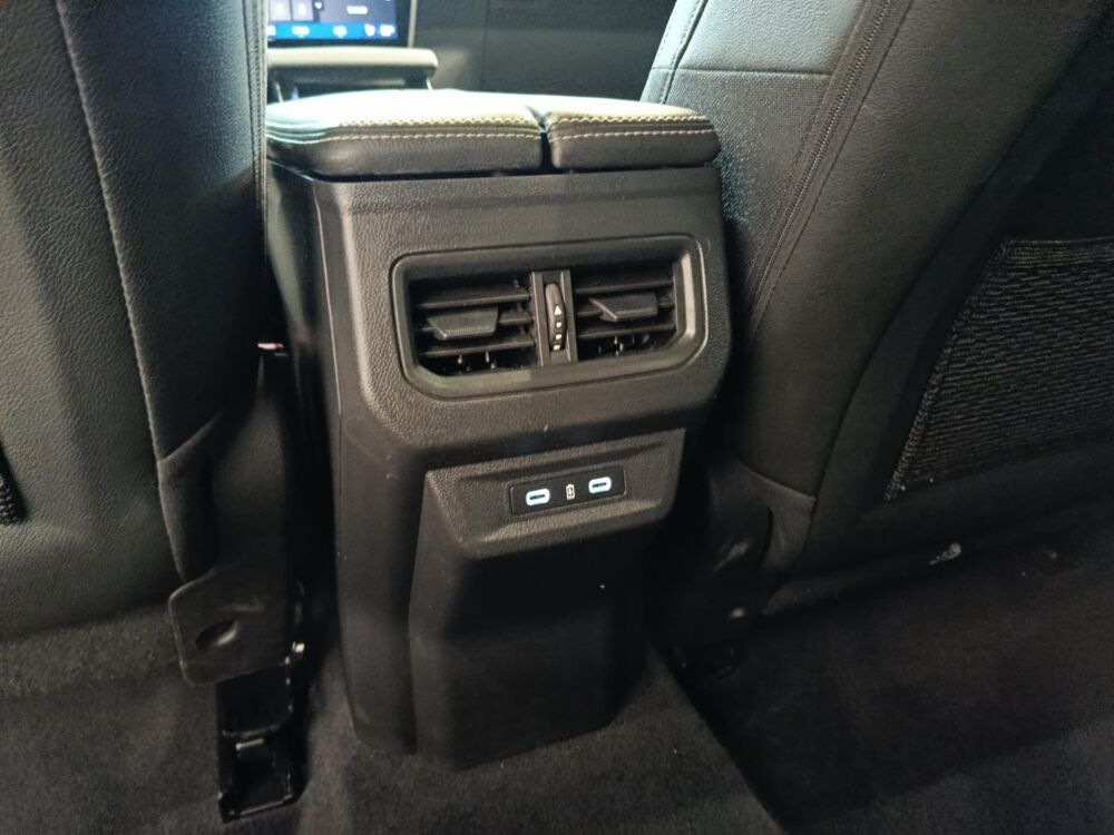 Rafale Techno E-Tech full hybrid 200 2025 occasion 91580 &Eacute;tr&eacute;chy