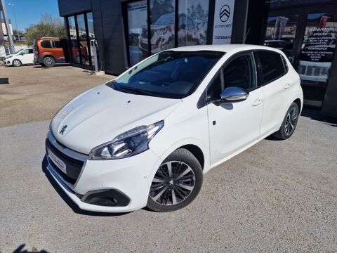 Peugeot 208 Puretech 110 EAT6 TECH EDITION