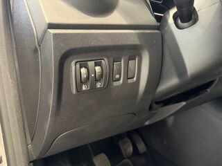 Captur Intens Blue dCi 95 2018 occasion 38370 Saint-Clair-du-Rh&ocirc;ne