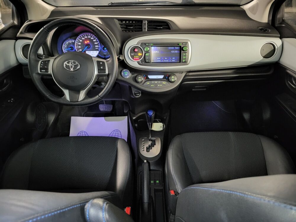 Yaris Hybrid 100h Style 2014 occasion 93600 Aulnay-sous-Bois