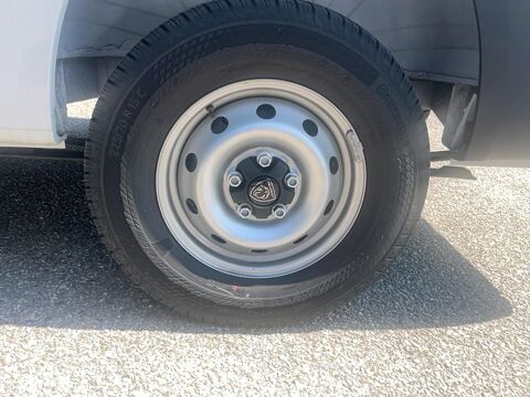 Jumpy 2.2 140 CH 3.5T L2H2 1051km 24490€ht 2025 occasion 38090 Villefontaine