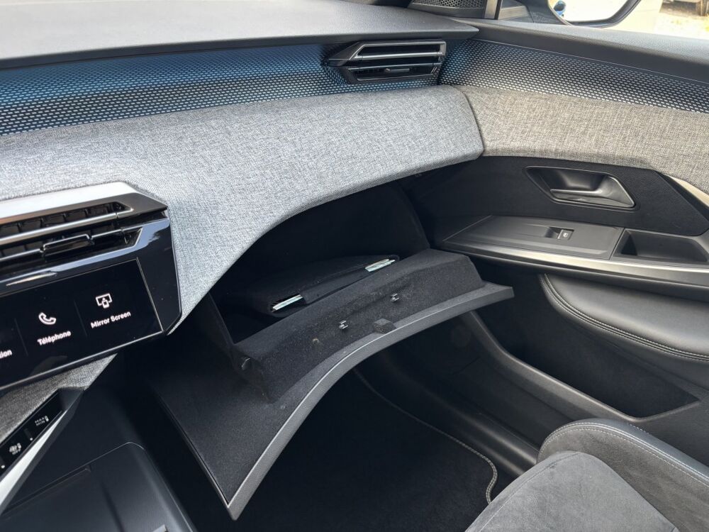 3008 1.2 HYBRID 136 E-DCS6 GT 2024 occasion 69330 Meyzieu