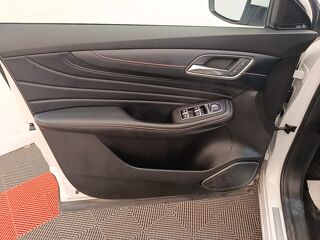 MG.EHS 1.5T GDI PHEV Luxury Auto 2023 occasion 91580 &Eacute;tr&eacute;chy