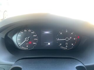 Jumpy 2.2 140 CH 3.5T L2H2 1051km 24490€ht 2025 occasion 38090 Villefontaine