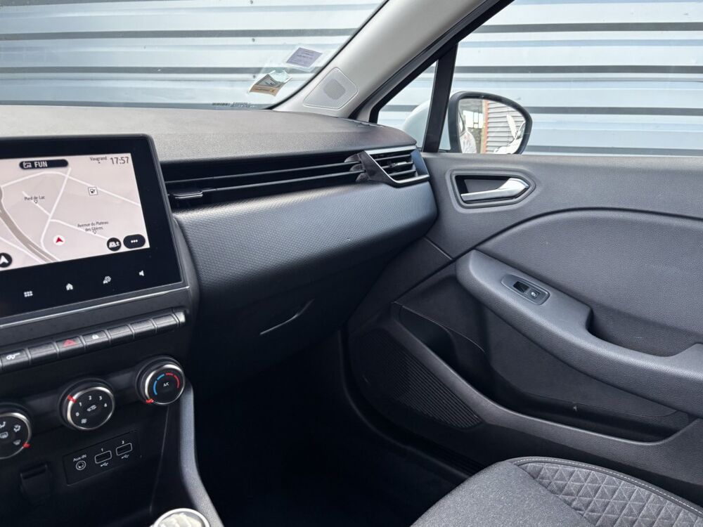 Clio Business SCe 75 2020 occasion 86440 Mign&eacute;-Auxances