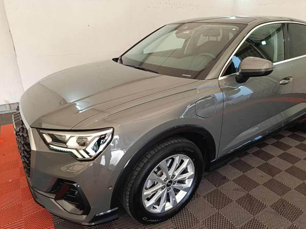 Q3 45 TFSI E 245 S TRONIC BUSINESS EXE 2024 occasion 91580 &Eacute;tr&eacute;chy