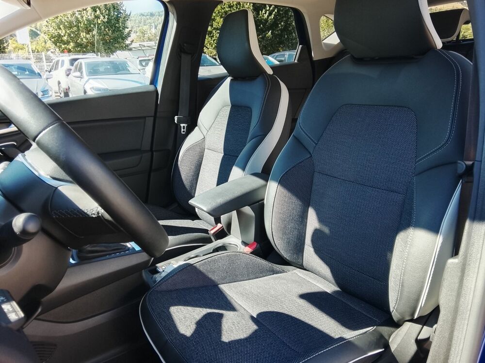 Captur techno fast track E-Tech full hybrid 145 2023 occasion 42240 Unieux