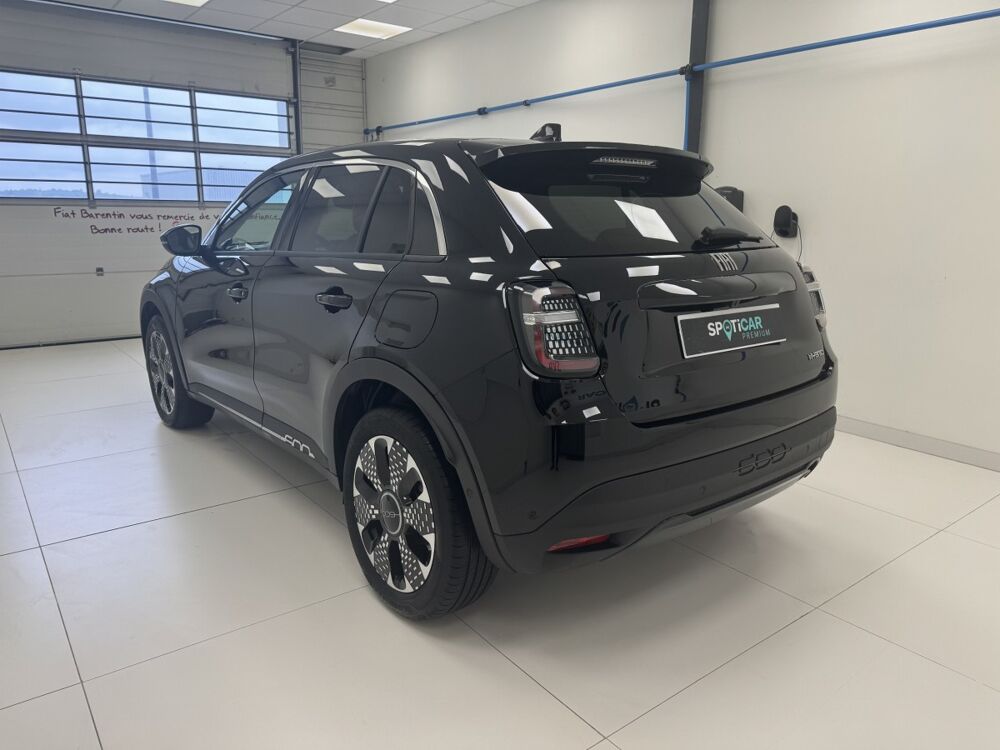 Fiat 600 1.2 Hybrid 100 DCT6 La Prima 2024 occasion 76360 Barentin