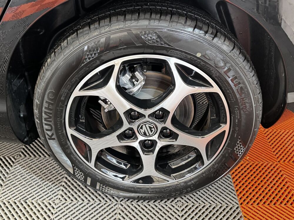 MG3 1.5L 195ch Hybrid+ Luxury 2026 occasion 91580 &Eacute;tr&eacute;chy
