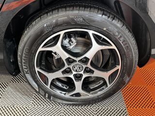 MG3 1.5L 195ch Hybrid+ Luxury 2026 occasion 91580 &Eacute;tr&eacute;chy
