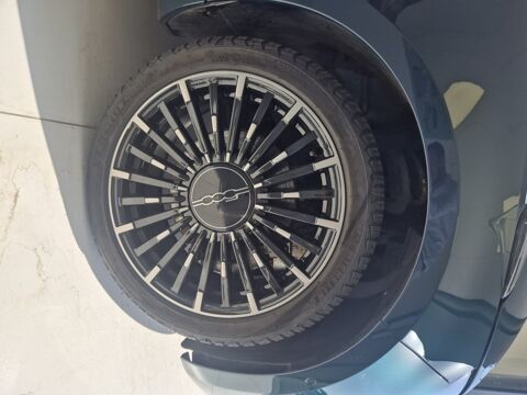 500 E 42kWh La Prima 2023 occasion 76360 Barentin